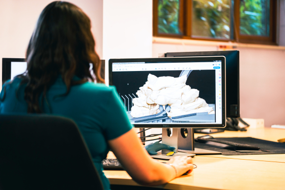 2-thisisengineering-raeng-a7A9O5htrKs-unsplash