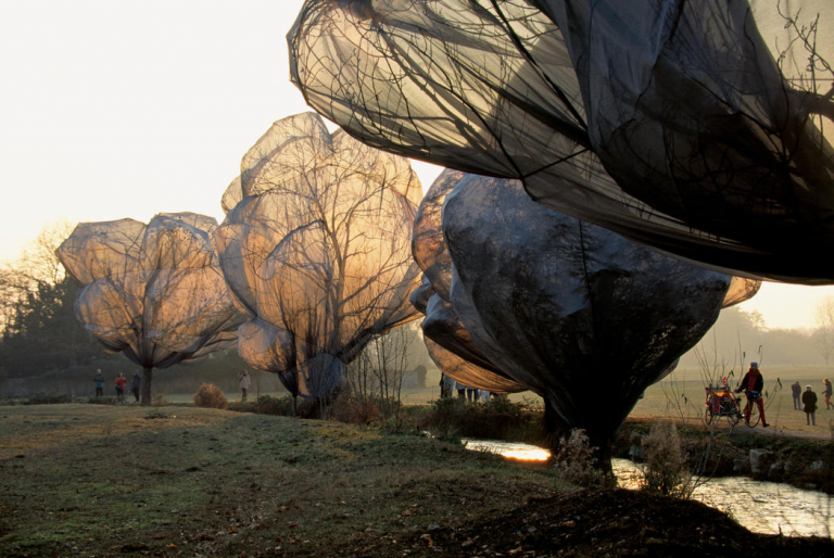 Draw-Planet-Christo-JeanneClaude-1