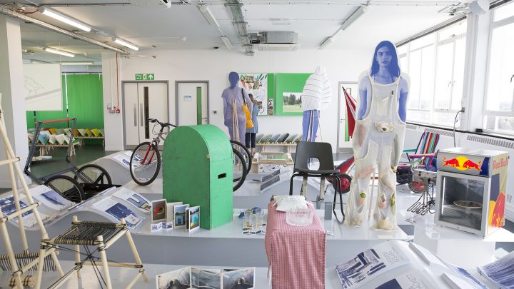 9c2e12d9684-kingston-university-c1727a92abf-kingstonschoolofartopenday