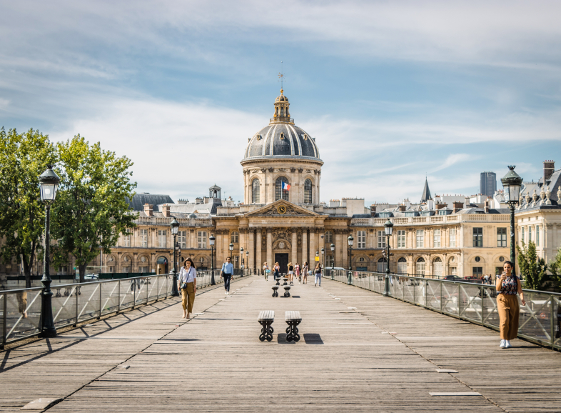 louis-paulin-hoyM4lFB8S0-unsplash