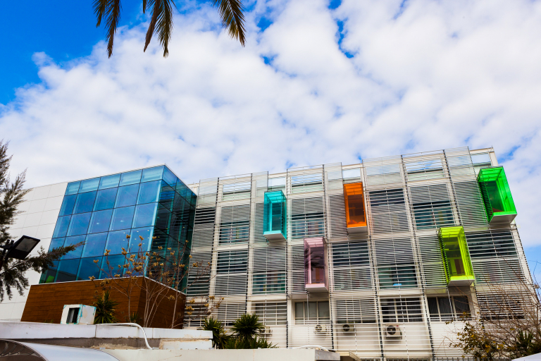 12945942565_ff6e96b2ec_k