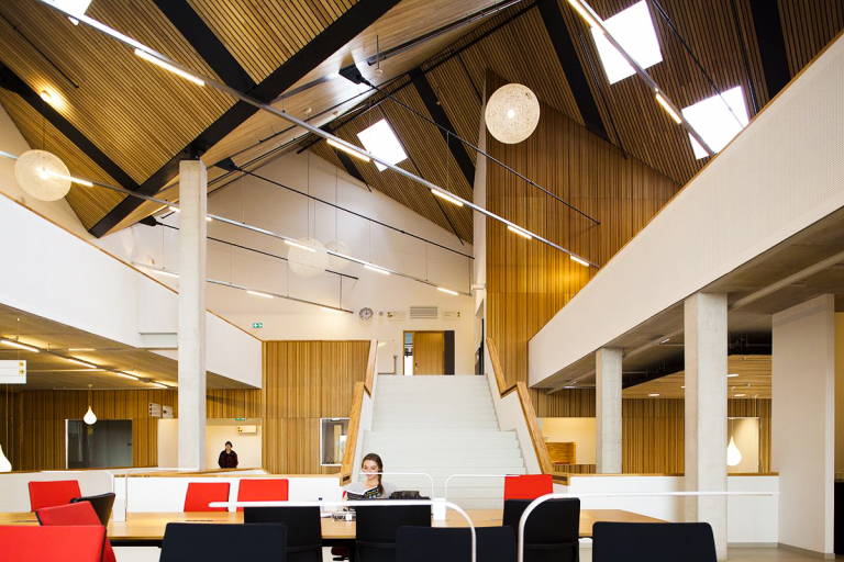 Amsterdam_University_College_-_level_2