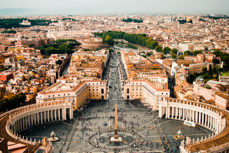 caleb-miller-0Bs3et8FYyg-unsplash