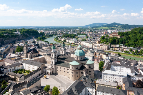 dimitry-anikin-RMivhU8dHqw-unsplash