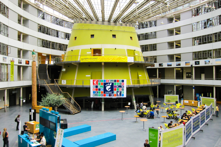 GUADEC_2010,_The_Hague_University_of_Applied_Sciences_(Haagse_Hogeschool)