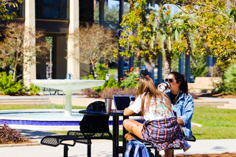 Snímek obrazovky 2022-02-22 v 22.14.37