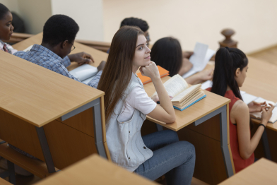 university-students-class-close-up